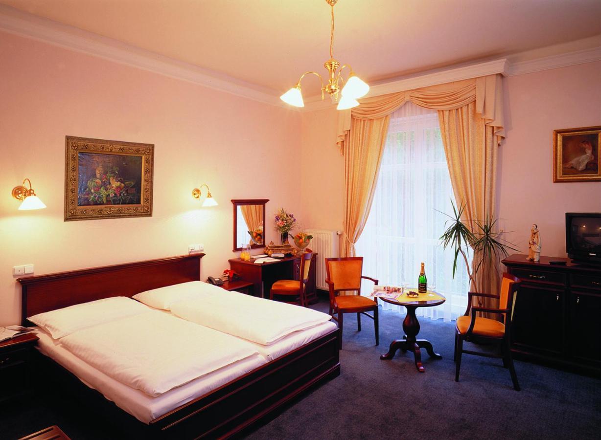 Parkhotel Richmond Karlovy Vary Ngoại thất bức ảnh