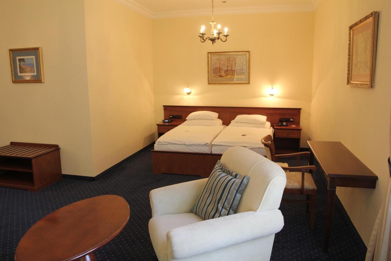 Parkhotel Richmond Karlovy Vary Ngoại thất bức ảnh